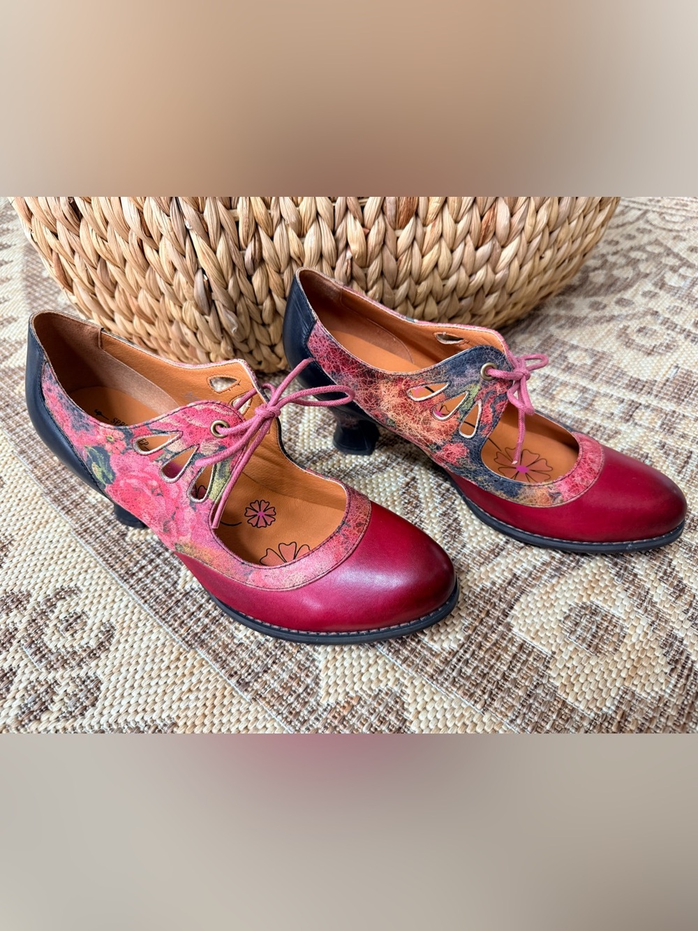 L’ARTISTE Spring Step KALLANDRA EU 42 US 11 Red Leather Laces Embossed BAROQUE